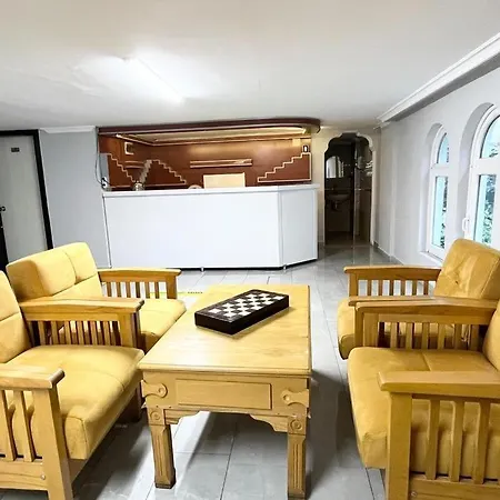 מלון דירות Dimo אנטליה