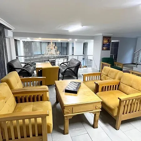 アパートホテル Dimo *